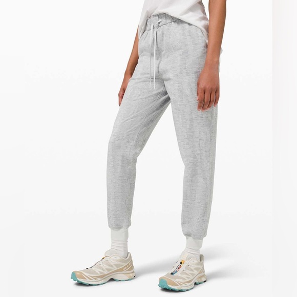 Lululemon Stretch High-Rise Jogger Linear Tempo Jacquard Silver Drop Vapor Grey - Picture 1 of 12